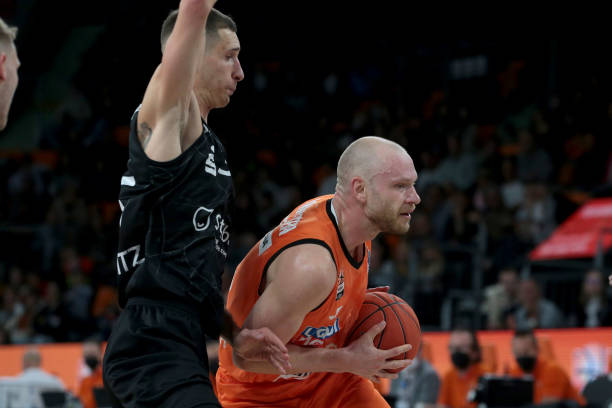 但依靠稳定 但依靠稳定