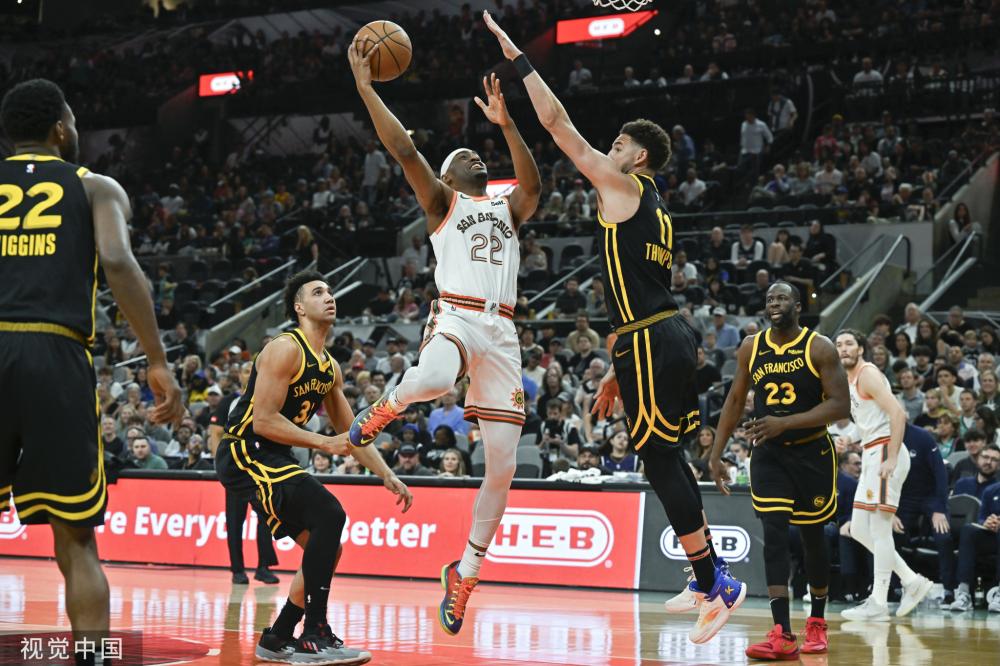 令人激动的 令人激动的